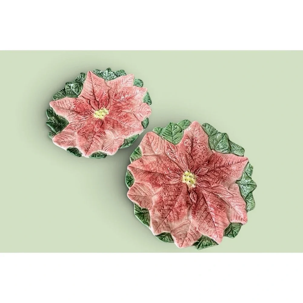 2 Fitz & Floyd Omnibus Poinsettia Christmas Dessert Snack Canape Plates Vintage